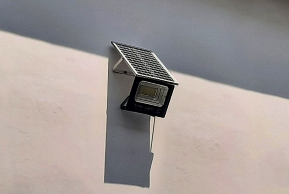 Solar-powered Street Lighting System