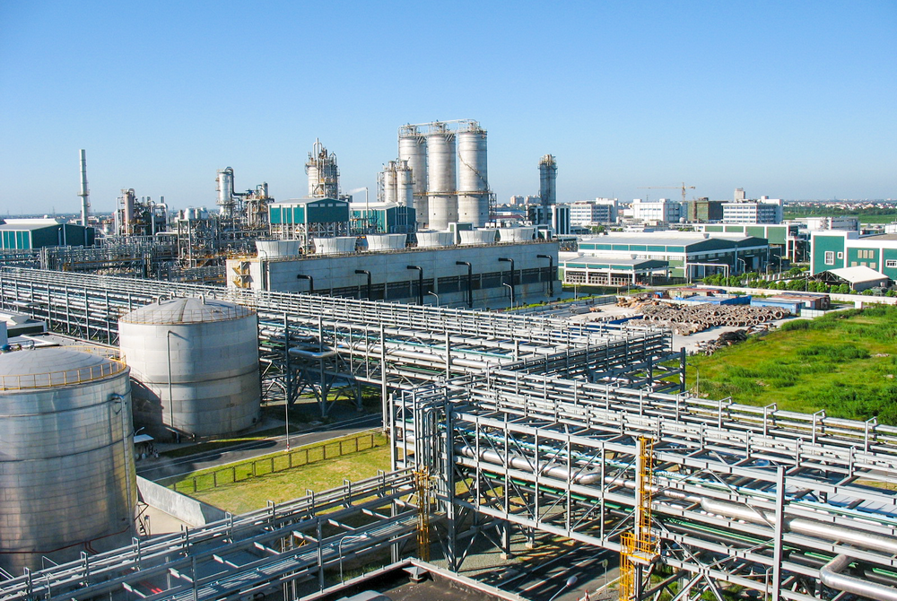 Building Green Factory with Smart Carbon Reduction