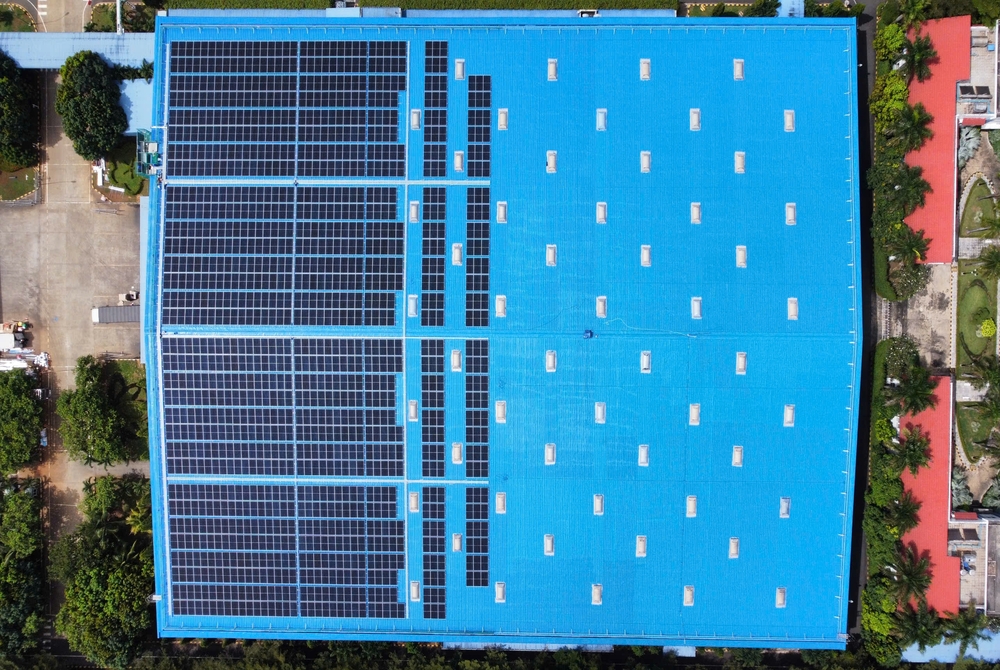 High-efficiency Energy Conversion With Double-sided Output From N-Type Solar Panels
